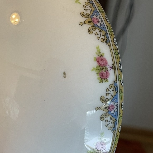 T&V Limoges France Floral Round Butter Dish - Picture 3 of 11